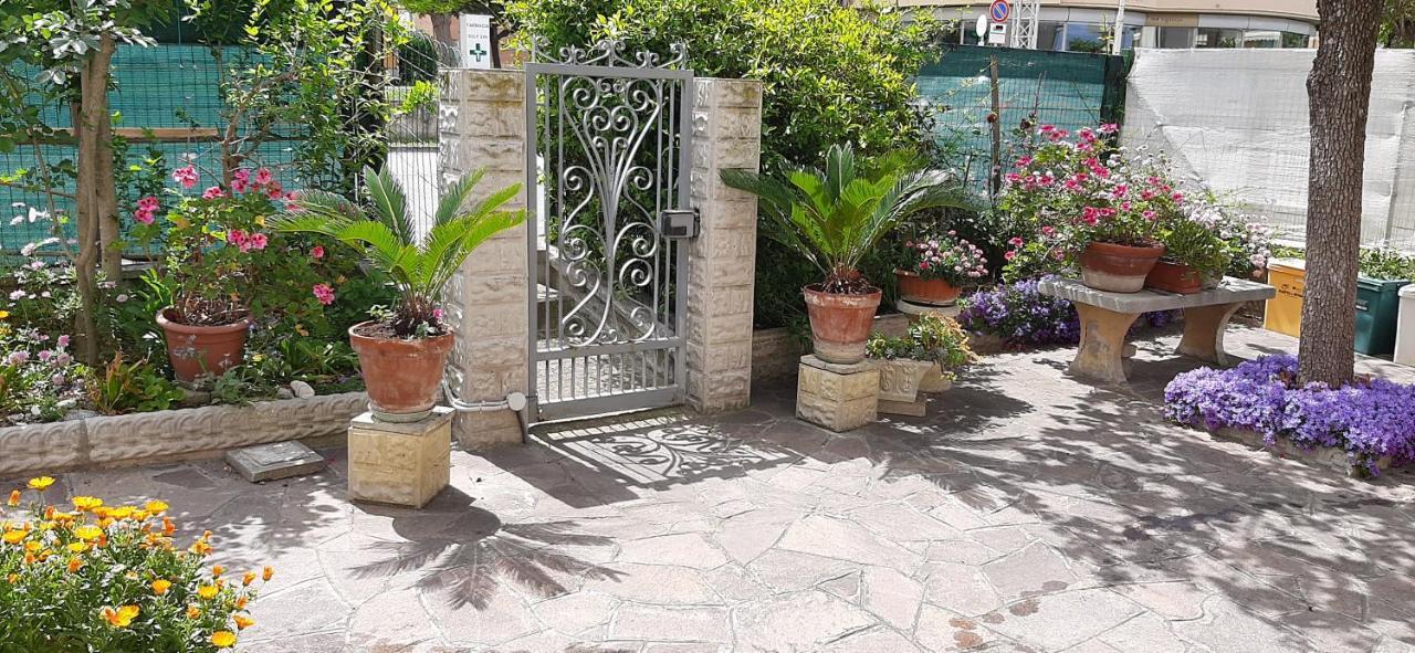 Casamare B&B Marzocca di Senigallia Ngoại thất bức ảnh